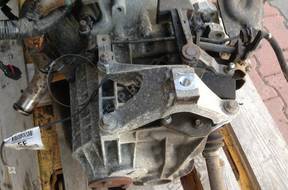 КОРОБКА ПЕРЕДАЧ Ford Focus 2 1,8TDCi 4M5 год,-7002YA