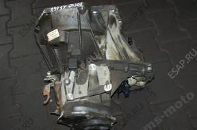 КОРОБКА ПЕРЕДАЧ FORD FOCUS MK1 1.8 16V XS4 год,7002BD