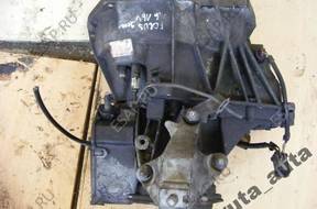 КОРОБКА ПЕРЕДАЧ FORD FOCUS1.6 16V 2000 год, XSR4 год,7002BD