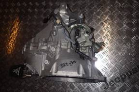 КОРОБКА ПЕРЕДАЧ  FORD KUGA CV6 год,-7002-DCA 1.5 НОВАЯ