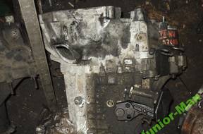 КОРОБКА ПЕРЕДАЧ FORD MONDEO MK III 2.0 IS7 год,-7F096