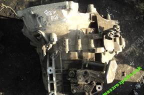 КОРОБКА ПЕРЕДАЧ FORD MONDEO MK3 1.8 4S7 год,-7002-BA