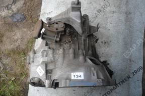 КОРОБКА ПЕРЕДАЧ FORD MONDEO MK3 2.0 TDCI 03r