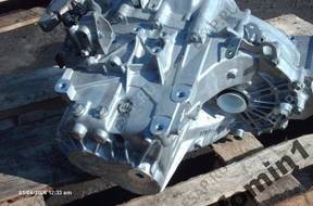 КОРОБКА ПЕРЕДАЧ HONDA CRV 2.0 I НОВАЯ 07-00  4X4