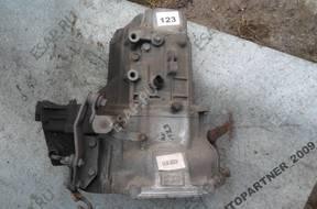 КОРОБКА ПЕРЕДАЧ HYUNDAI ACCENT 1.3 94-99r HR1973