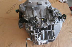 КОРОБКА ПЕРЕДАЧ HYUNDAI IX35 SPORTAGE TN15EU 2,0 i