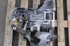 КОРОБКА ПЕРЕДАЧ JAGUAR X TYPE 2.5 4X4 1X4 год, 7002 AC