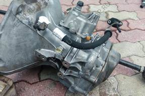 КОРОБКА ПЕРЕДАЧ КОМПЛЕКТНАЯ OPEL VECTRA 98r. 1.6 16V