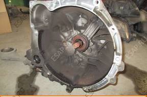 КОРОБКА ПЕРЕДАЧ MAZDA 121  1,3