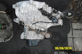 КОРОБКА ПЕРЕДАЧ MAZDA 5 1.8 16V L8 L823