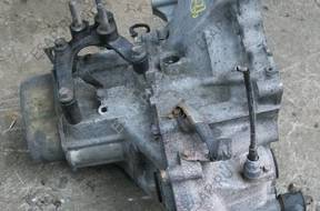 КОРОБКА ПЕРЕДАЧ Mazda 626 88-92 2,0