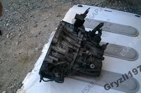 КОРОБКА ПЕРЕДАЧ MAZDA MPV 99-05 год, 2,0 CITD