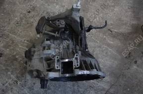 КОРОБКА ПЕРЕДАЧ МЕХАНИЧЕСКАЯ X-Type 2.5 4x4 2002 год