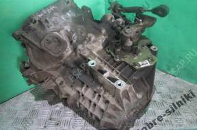 КОРОБКА ПЕРЕДАЧ MONDEO MK3 2.0 16V 4S7 год,7002BA