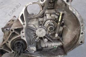 КОРОБКА ПЕРЕДАЧ NISSAN SUNNY 1.6 94 год, 16V N14