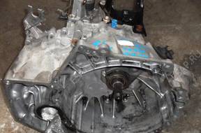 КОРОБКА ПЕРЕДАЧ Nissan X-Trail T30 2.0 16V 01-07r.