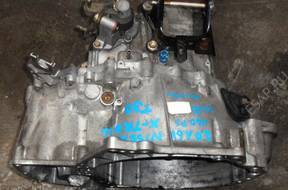 КОРОБКА ПЕРЕДАЧ Nissan X-Trail T30 2.0 16V 01-07r.