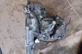 КОРОБКА ПЕРЕДАЧ Opel Astra II 2.0 DTL 90523582