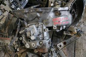 КОРОБКА ПЕРЕДАЧ Opel Corsa C Z12XE 1.2 16v 2003