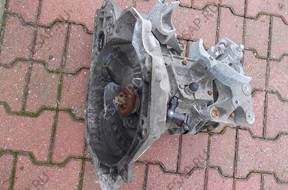 КОРОБКА ПЕРЕДАЧ - Opel Zafira БЕНЗИН 2 1.6i