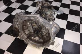 КОРОБКА ПЕРЕДАЧ  passat b8 2.0 tdi maunual QWX