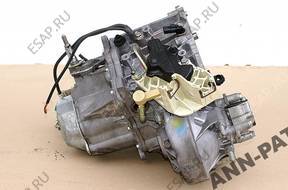 КОРОБКА ПЕРЕДАЧ PEUGEOT 307 2.0 16V БЕНЗИН. 20DM74