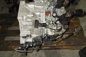 КОРОБКА ПЕРЕДАЧ R2AA MAZDA 6 2.2 D 08-12 год, GWARANCJ