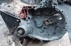 КОРОБКА ПЕРЕДАЧ Renault Clio 1.1 1.2 8V JB4001