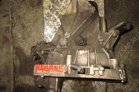 КОРОБКА ПЕРЕДАЧ Renault Megane 1.6i  16V JB3956