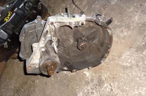 КОРОБКА ПЕРЕДАЧ Renault Scenic I 2.0b 00r. 16V