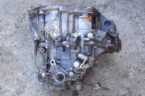 КОРОБКА ПЕРЕДАЧ-RENAULT SCENIC II РЕСТАЙЛИНГ 1,9 F9A