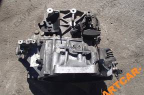 КОРОБКА ПЕРЕДАЧ  RF7J MAZDA 5 2.0 CITD 06 год,