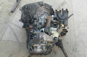 КОРОБКА ПЕРЕДАЧ S 40 volvo 1.8 bezyna  3M5 год,7002XC