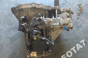 КОРОБКА ПЕРЕДАЧ SANTA FE  2,0CRDI 4x4 Y040605631