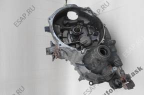 КОРОБКА ПЕРЕДАЧ skoda felicja 1.3 MPI 002301107G