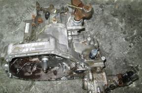 КОРОБКА ПЕРЕДАЧ  SRXM-1032671  HONDA CRV 2.0 16V