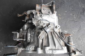 КОРОБКА ПЕРЕДАЧ = TOYOTA AVENSIS T 22 / Z71114830