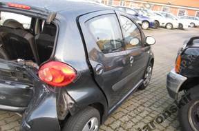 КОРОБКА ПЕРЕДАЧ TOYOTA AYGO 1.0 2006