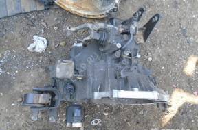 КОРОБКА ПЕРЕДАЧ Toyota Corolla E12 1.4 1.6 vvti 16