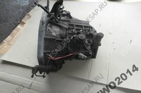 КОРОБКА ПЕРЕДАЧ TOYOTA YARIS 1.0 БЕНЗИН 99-05r FRANCUZ