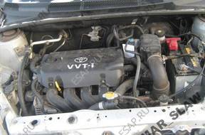 КОРОБКА ПЕРЕДАЧ   Toyota Yaris I  1.3 VVT-i 99-05