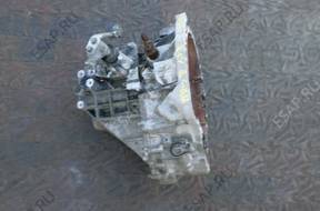 КОРОБКА ПЕРЕДАЧ TOYOTA YARIS II 06-08r 1,3 VVTI