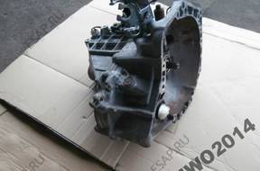 КОРОБКА ПЕРЕДАЧ TOYOTA YARIS II 1.0 БЕНЗИН 2006-2011r