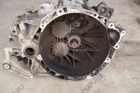 КОРОБКА ПЕРЕДАЧ Volvo Ford 4M5 год,7002CD