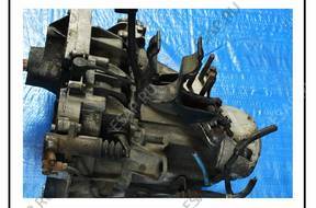 КОРОБКА ПЕРЕДАЧ Volvo S40 2000 год 1,9 D JC5 225