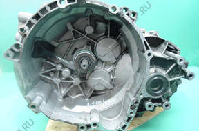 КОРОБКА ПЕРЕДАЧ VOLVO S40 V40 1.9 DCI T108664