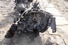 КОРОБКА ПЕРЕДАЧ VOLVO V40 1,8B JB 98 год,. NR 805/2