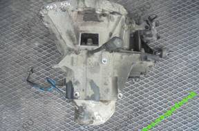 КОРОБКА ПЕРЕДАЧ VOLVO V40 S40 1.8 16V JB3304