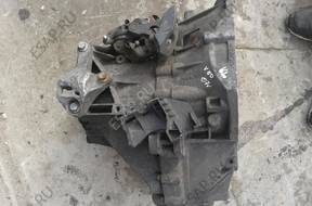 КОРОБКА ПЕРЕДАЧ Volvo V50 6M2 год,7F096