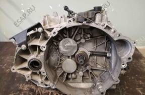 КОРОБКА ПЕРЕДАЧ VOLVO V70 2,4D 6G9 год, 7002 LF